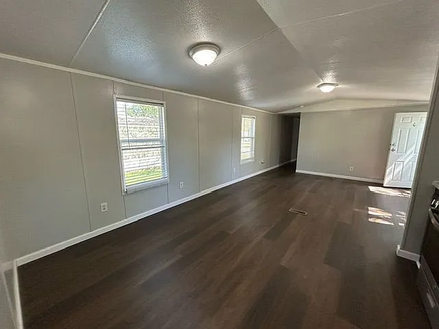 Lincoln Place — Photo 29