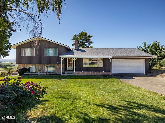 2nd image of 1381 W Riverside Ave