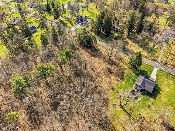 5th image of Hazel Dr
