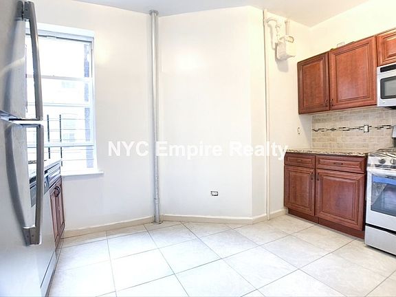 2nd image of 529 W 143rd St #2CC