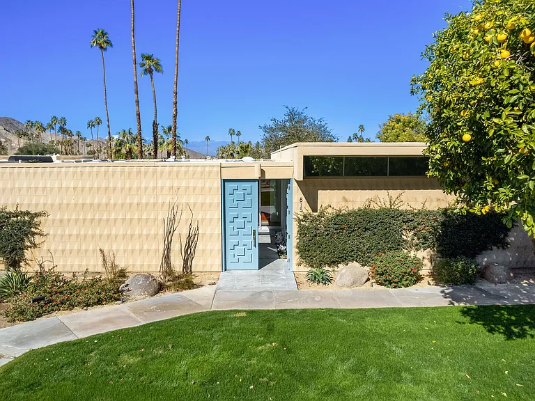 Sandpiper St — Photo 19