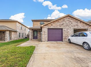 819 E College St, Princeton, TX 75407