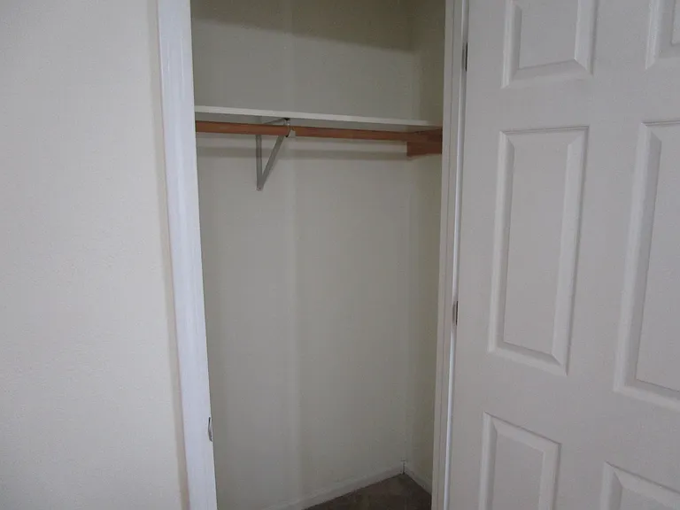 2406 Calder Ct — Photo 14