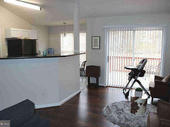 5th image of 10106 New Scotland Dr
