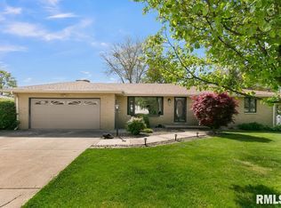 224 S 7th Ave, Morton, IL
