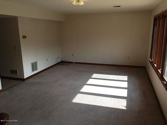 4th image of 3 Mountain Dr #101