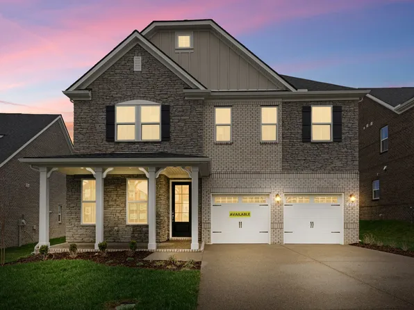 231 Pin High Dr, Mount Juliet, TN 37122