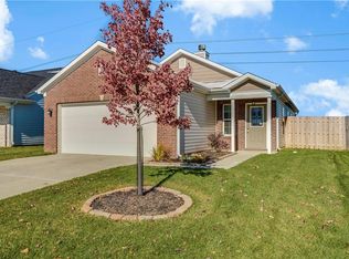 5788 Bluff View Ln, Whitestown, IN 46075