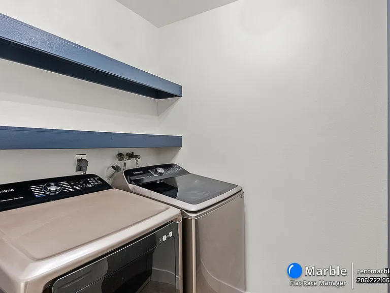 11667 Gorham Ave #104 — Photo 54