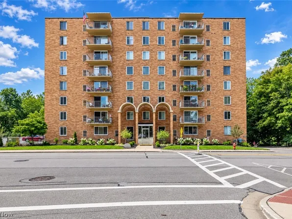 50 S Rocky River Dr APT 506, Berea, OH 44017