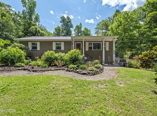 265 Old Marlow Rd, Clinton, TN 37716