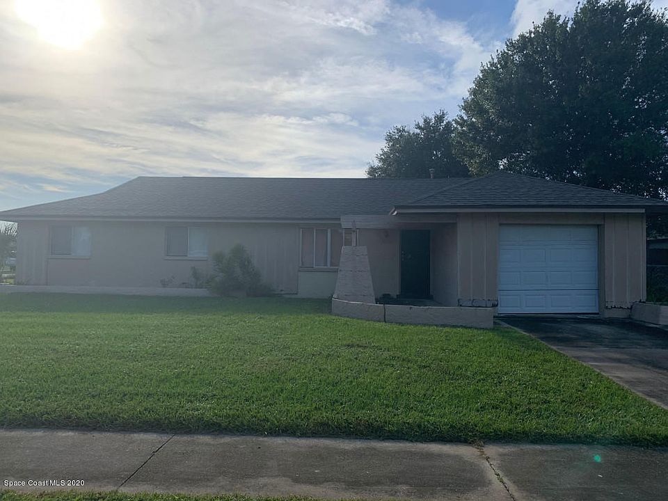 1st image of 1036 Porpoise Dr