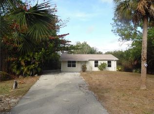 621 24th Ave NE, Naples, FL 34120