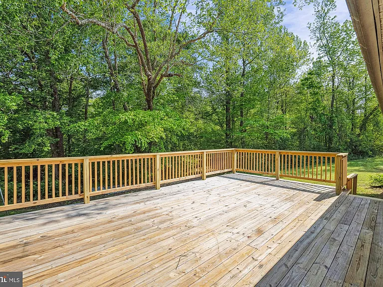 13245 Croom Rd — Photo 71