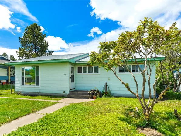 618 6th Ave W, Columbia Falls, MT 59912