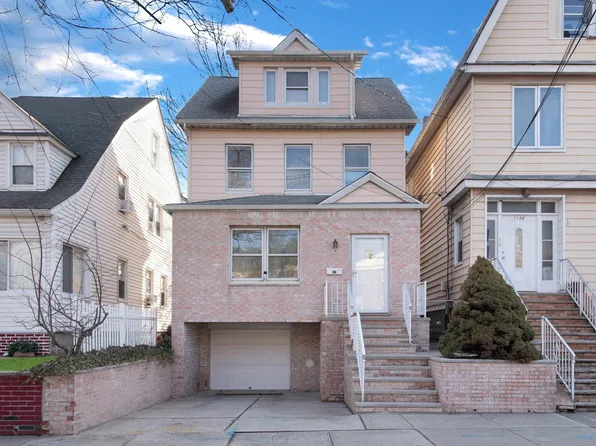 1136 Kennedy Blvd, Bayonne, NJ 07002