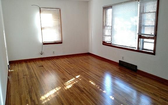 3rd image of 2208 N Cone St