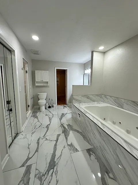 5 bed, 3.5 bath, 5316 sqft, $4,900 — Photo 3