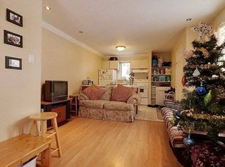 329 Spruce St #0, Waterloo, ON N2L3M6