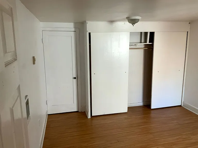 715 E 21st Ave — Photo 14