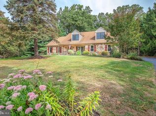 5 Applewood Ct, Hockessin, DE 19707