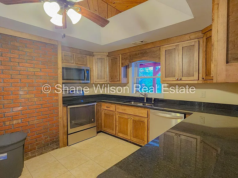 149 Seal Way — Photo 11