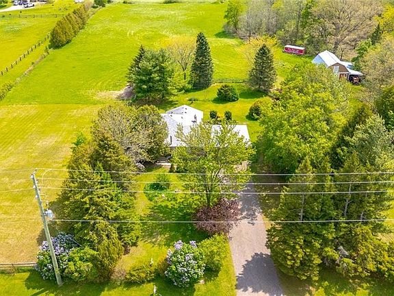 3rd image of 237 Cleaver Rd