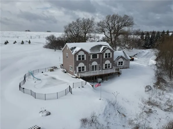 1494 Hawthorne Rd, Newport, NY 13416