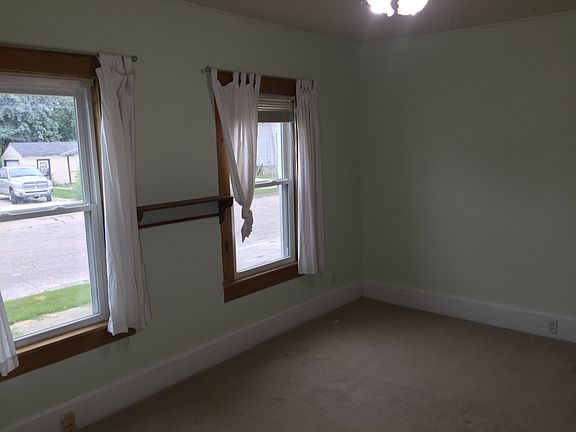 2nd image of 501 Temperance St