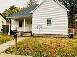 818 E Jackson St, Sullivan, IN 47882