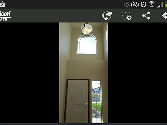 2nd image of 11 Dresden Ct