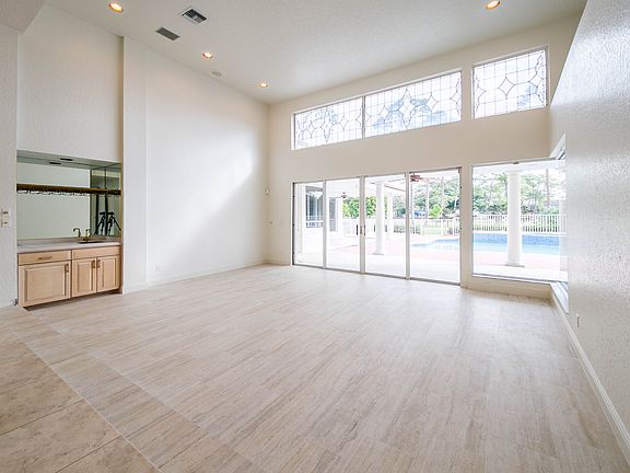 5th image of 5455 E Leitner Dr