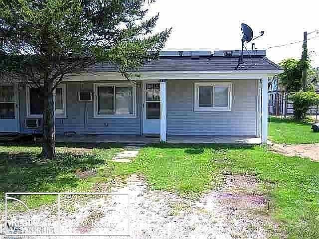 1st image of 54322 Gratiot Ave