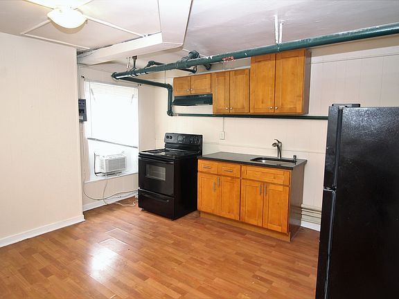 5th image of 1015 Saint Paul St #82199FCC4
