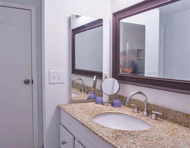 7881 Tyson Oaks Cir — Photo 17