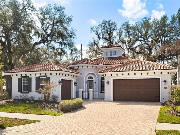 32834 Estate Garden Dr, Wesley Chapel, FL 33545