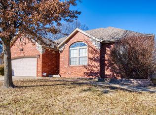 1315 W Maplewood St, Springfield, MO 65807