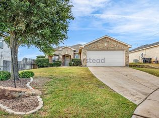 10141 Cougar Trl, Fort Worth, TX 76108
