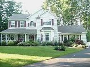 16 Jenee Way, Saratoga Springs, NY 12866
