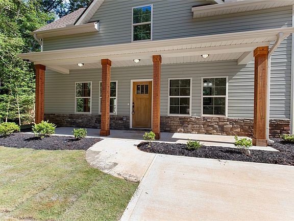 2nd image of 105 Portman Dr