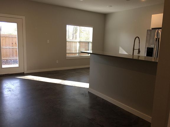 5th image of 10649 Brothers Ln #B