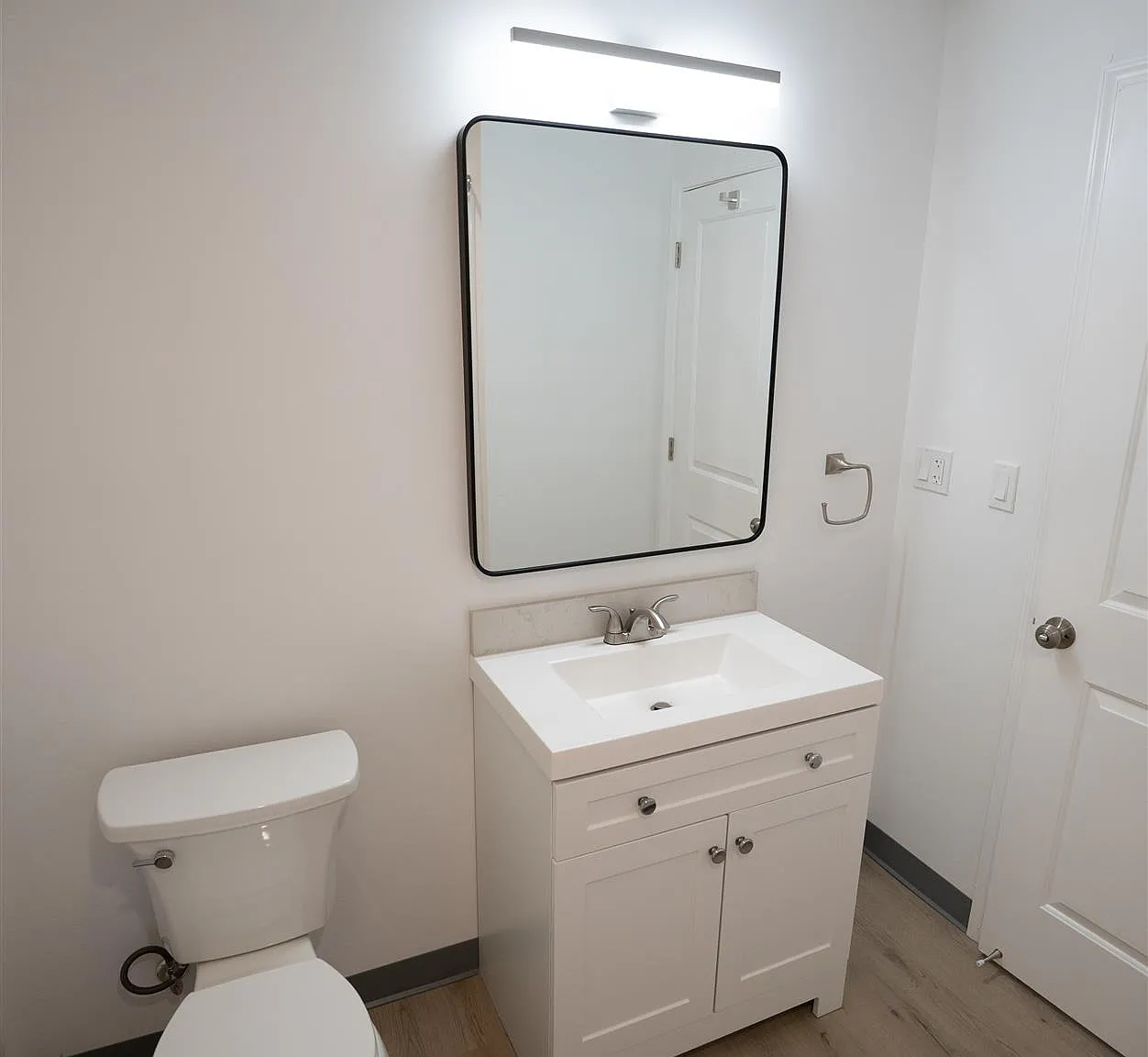 3 bed, 1200 sqft, $4,200 — Photo 3