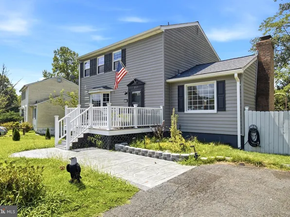 217 Pepper Tree Ln, Stafford, VA 22554