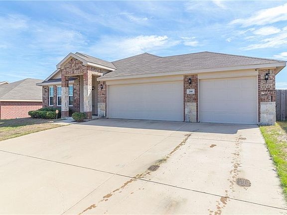 2nd image of 208 Rock Meadow Dr