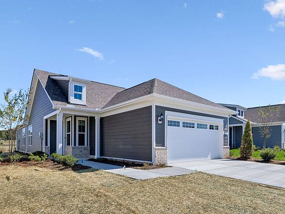 Lot 211 - Compass - Exterior