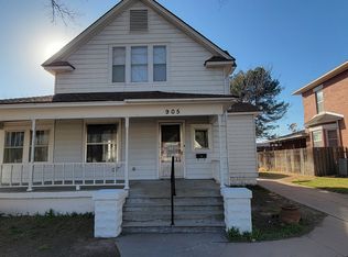 905 N 7th St, Garden City, KS 67846