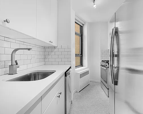 Rented by Mirador Real Estate | media 8