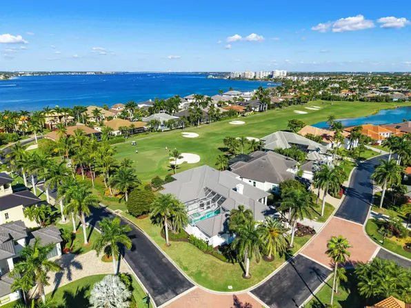 11540 Compass Point Dr, Fort Myers, FL 33908