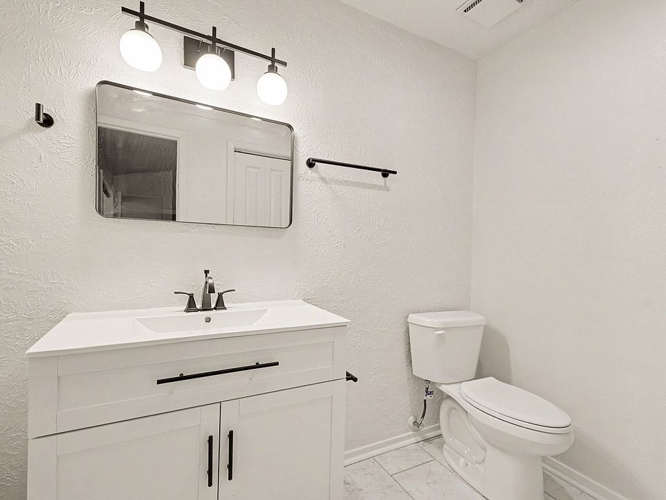 31st image of 9696 Walnut St APT 502