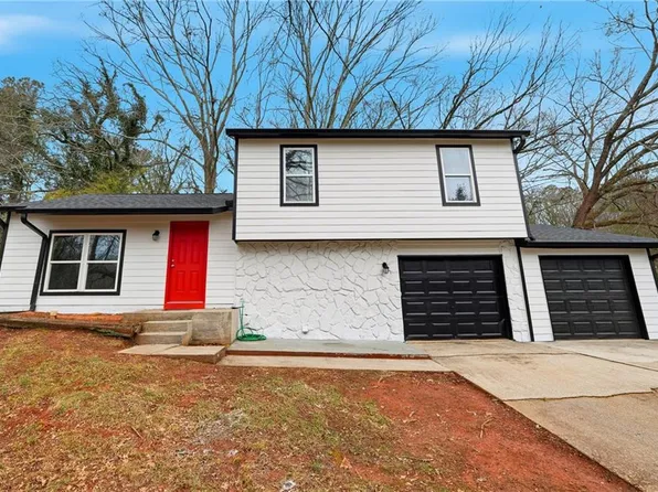 677 Tarkington Rd S, Stone Mountain, GA 30088